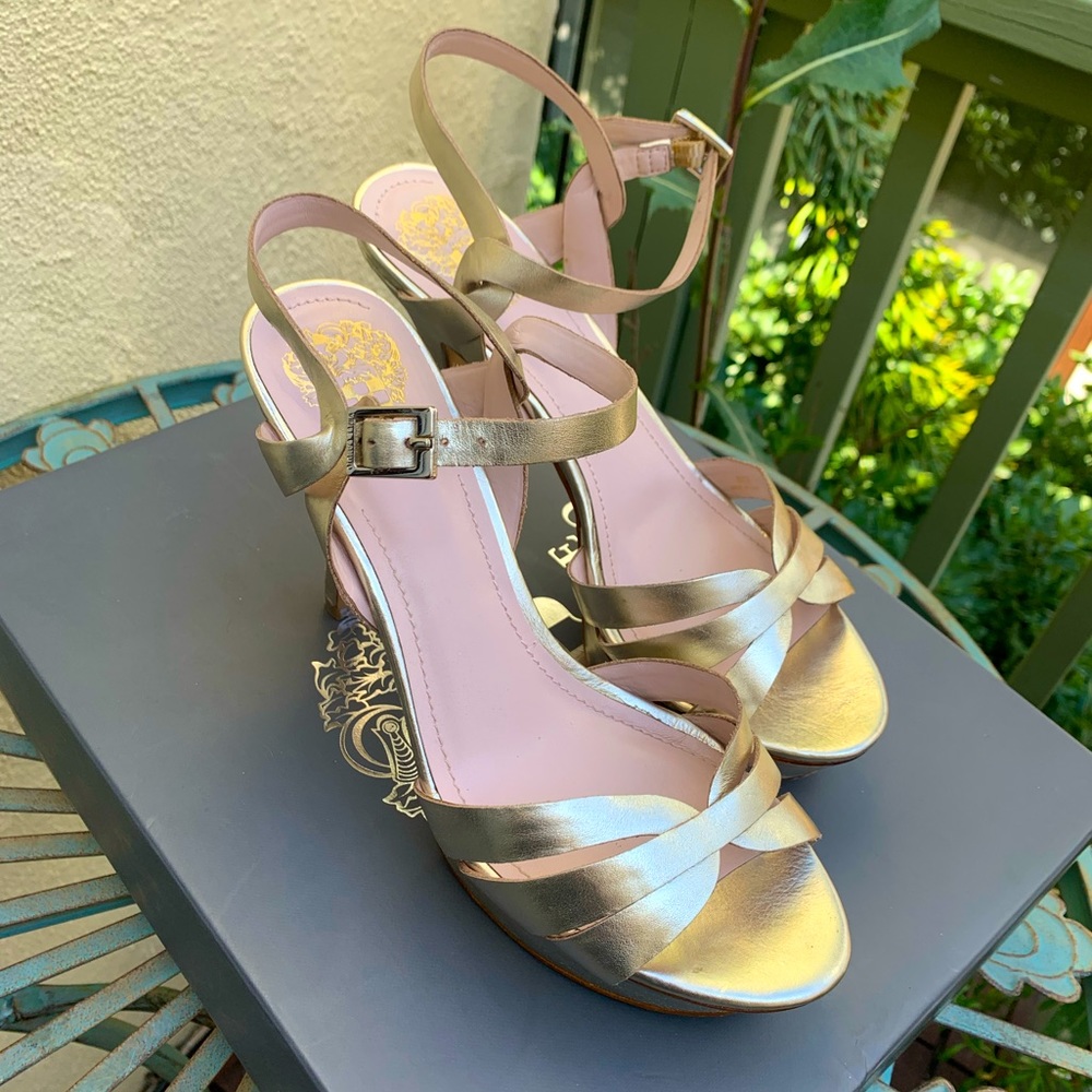Vince Camuto gold platform high heels. US size 8.